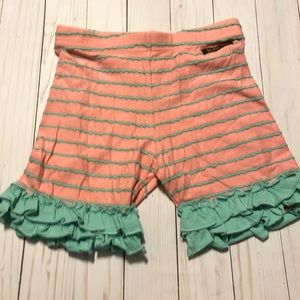 Matilda Jane ruffled shorts sz 8 pink & light green